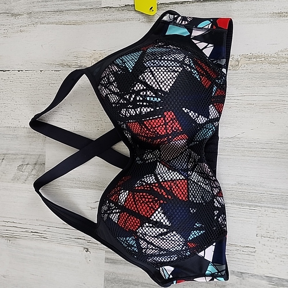 Nola black abstract printed mesh overlay sports bra Size 42DD NEW cross straps